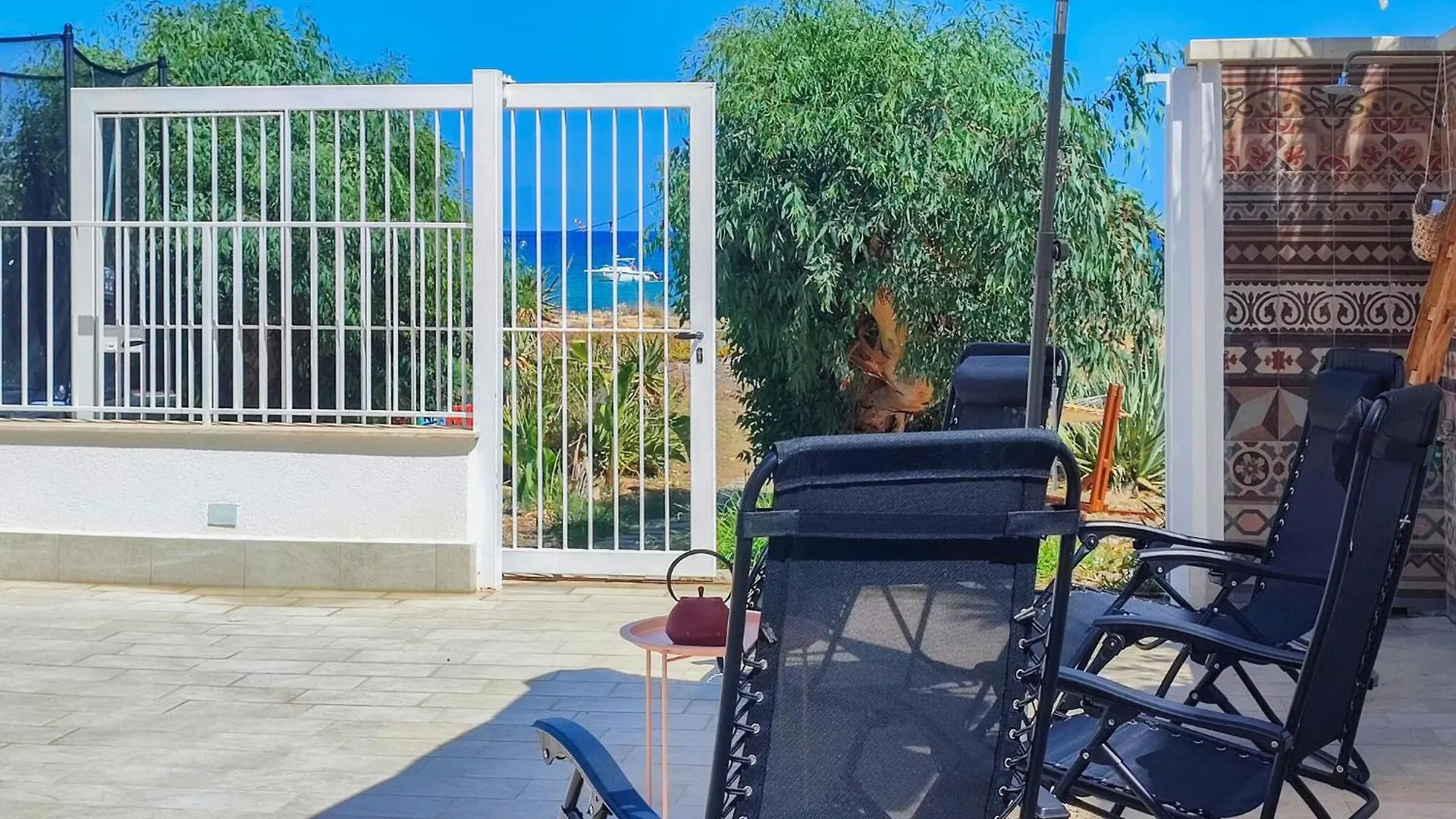 3 Bedroom Stunning Apartment In Alcamo