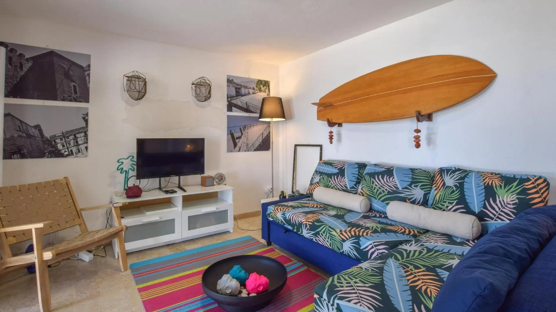 3 Bedroom Stunning Apartment In Alcamo