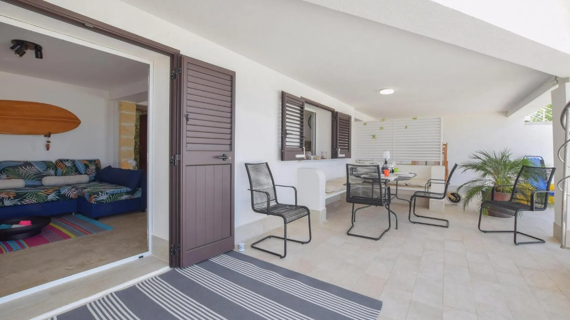 3 Bedroom Stunning Apartment In Alcamo Italien